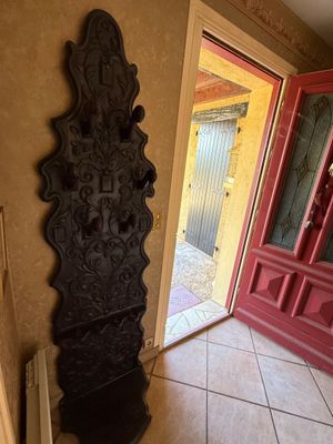 Vestiaire d'applique en chêne sculpté