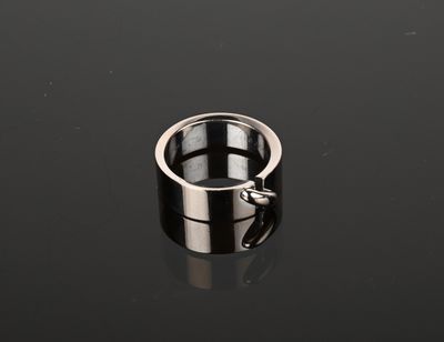 CHAUMET Modèle "lien" - Bague or blanc 750/1000ème numérotée…