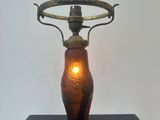 an image of a lamp that is sitting on a table