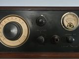 a radio that is sitting on top of a table