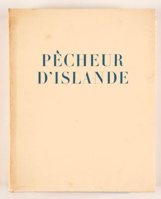 un livre dont la couverture porte une inscription en bleu
