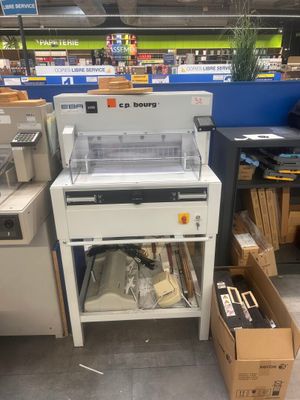 1 Massicot électrique EBA 4855 - Photo 1