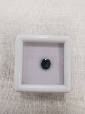 SAPHIR greenish blue VS Tanzanie ovale 5,8 x 5 0,63ct