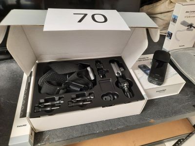 une boîte contenant un certain nombre d'objets