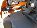 a close up view of the front end of a tractor