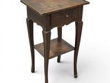 l'image d'une table en bois sur laquelle se trouve un tiroir