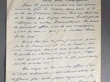 un gros plan d'un morceau de papier sur lequel on a écrit