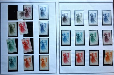 une photo d'un livre avec plein d'images dessus