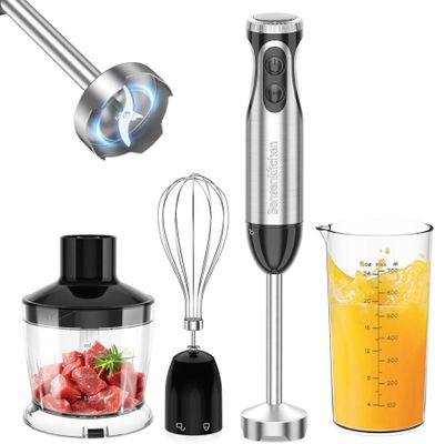 une image représentant un mixeur avec un bol et un accessoire pour mixeur