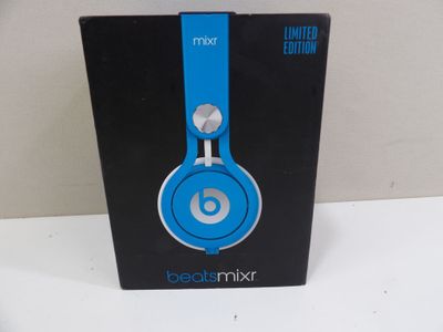 Beats On - Écouteurs intra-auriculaires avec micro et commande de volume à vendre à San José, Californie