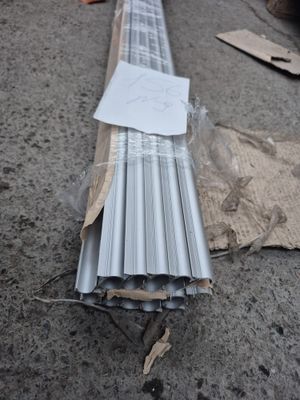 Lot de 20 profils en aluminium, longueur 2,5 m, finition gri…