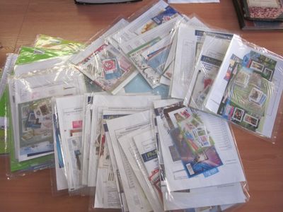 Une pochette avec des TP de France neufs** incomplets entre … - Photo 1