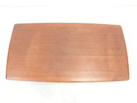 TABLE BASSE en teck, piétement à entretoise. (photo 5)