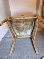 Chaise basse ou de nourrice en bois fruitier, garniture de t… (photo 5)
