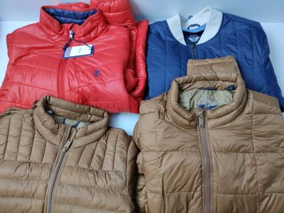 Lot de 4 vestes, T.XS/S/XXLde diverses marques dont : IZOD, … - Photo 1