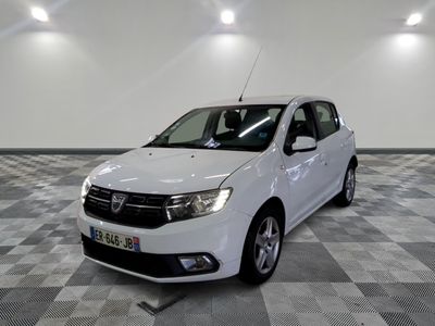 DACIA - SANDERO DCI 75 LAURÉATE - GO - Mise en service: 18/10/2017 - e - Photo 1