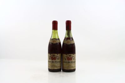 2 bouteilles de NUITS-SAINT-GEORGES 1977 du Domaine Henri LA…
