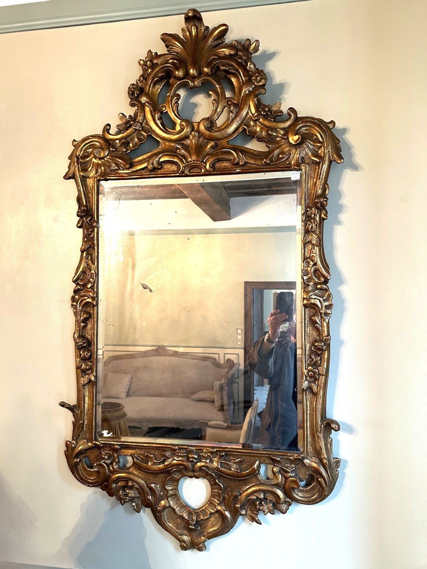 Objets d'art & Curiosités