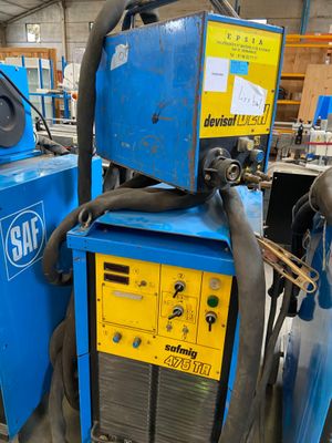 a picture of a machine that is in a factory