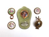 a picture of a group of items that are on a table