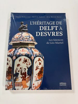 the cover of a book with a picture of a vase on it