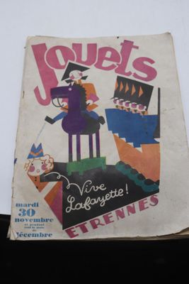un livre sur la couverture duquel figure l'image d'un homme à cheval