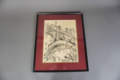 une photo d'une photo d'un pont accrochée au mur