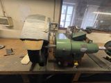 a machine that is sitting on a table in a room