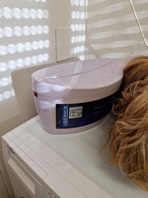 Stérilisateur GERMIX à outils de coiffure filaire