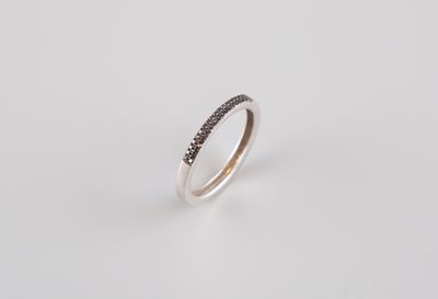 Demi alliance américaine en or blanc 9K 375°/°°, poinçon 375…