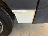 a sticker on the side of a truck that says vpauuto