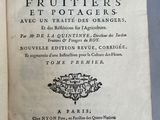 un livre ouvert sur lequel figure l'illustration du titre d'un livre sur le jardinage