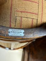 6223-1003 / ENT / Paire de fauteuils en noyer mouluré et scu… (photo 5)