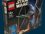 une boîte contenant un ensemble Lego Star Wars « Tie Fighter »
