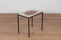 Table basse formant bout de canapé, structure métal laqué no…