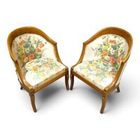 Paire de FAUTEUILS de forme gondole en bois naturel (photo 2)