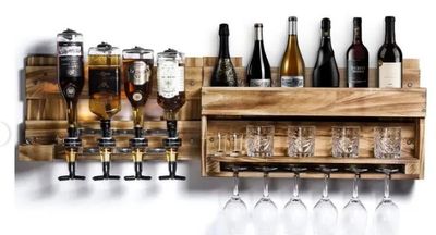 un casier à vin sur lequel sont posés des verres à vin et des bouteilles