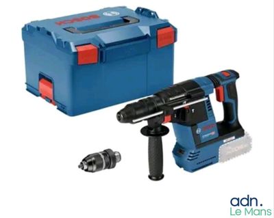 marteau perforateur Bosch avec une boîte à outils et une perceuse