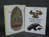 deux livres sur fond noir, avec l'image d'un bateau et d'une baleine