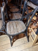 Ensemble comprenant : 36 chaises de restaurant, structure mé… (photo 5)
