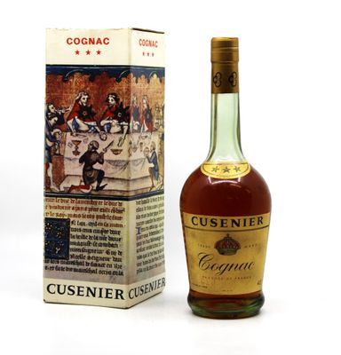 une bouteille de Cusinner Crèmeau à côté d'une boîte