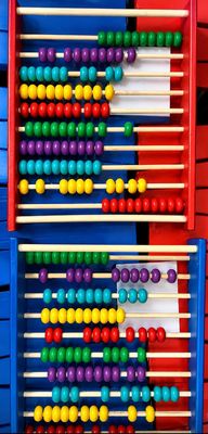 Lot de 64 pièces de jouet neuf en bois boulier pour enfants