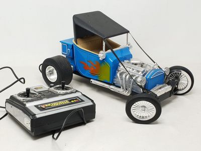 TOY STATE (Hong Kong, v.1980) voiture Hot Rod en plastique b…