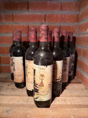 12 bouteilles Château CLERC-MILON, 5° cru Pauillac 1975 (ea,…