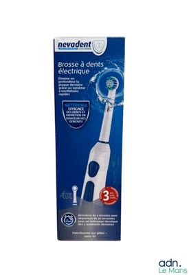 an image of a box of electric toothbrushes