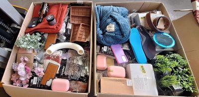 54 / 1 palette de 129 kg de mix (plantes factices, pei… - Photo 1