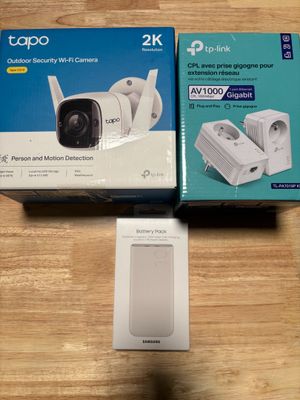 1557// Lot composé d'une camera detection bluetooth, d'un bo…