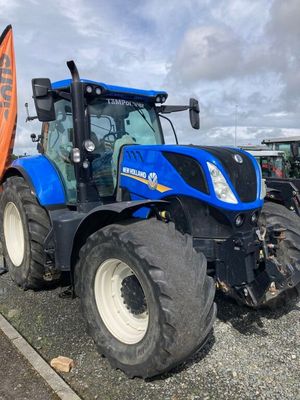 NEW HOLL T7.245 - Genre : TRA - Carrosserie : AGRICOLE - Ene…