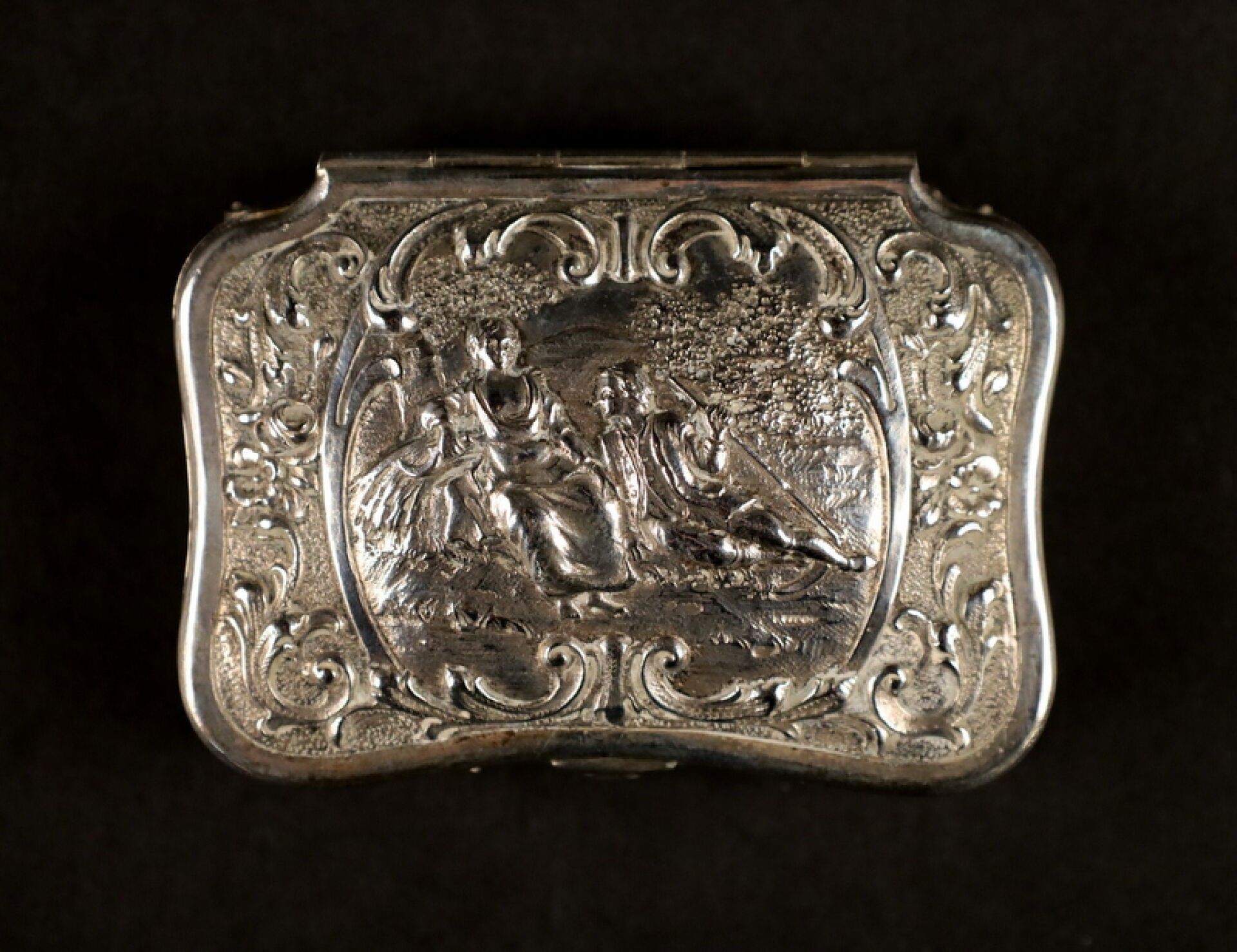 Objets d'art & Curiosités