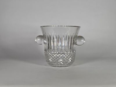 SAINT-LOUIS. Seau à champagne modèle "Tommy" à deux anses en cristal t - Photo 1